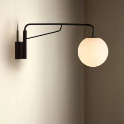 Kave Home Wandlamp Eilo Zwart Staal en Gepolijst Glas