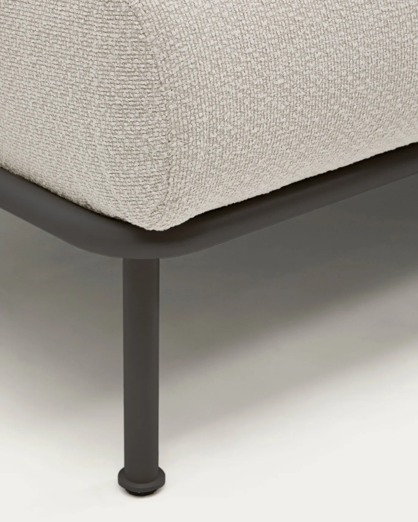 Kave Home 2-zitsbank Aurum Ecru Chenille En Matgrijs Metaal 214cm