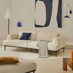 Kave Home 3-zitsbank Aurum Ecru en Matgrijs Onderstel 234cm