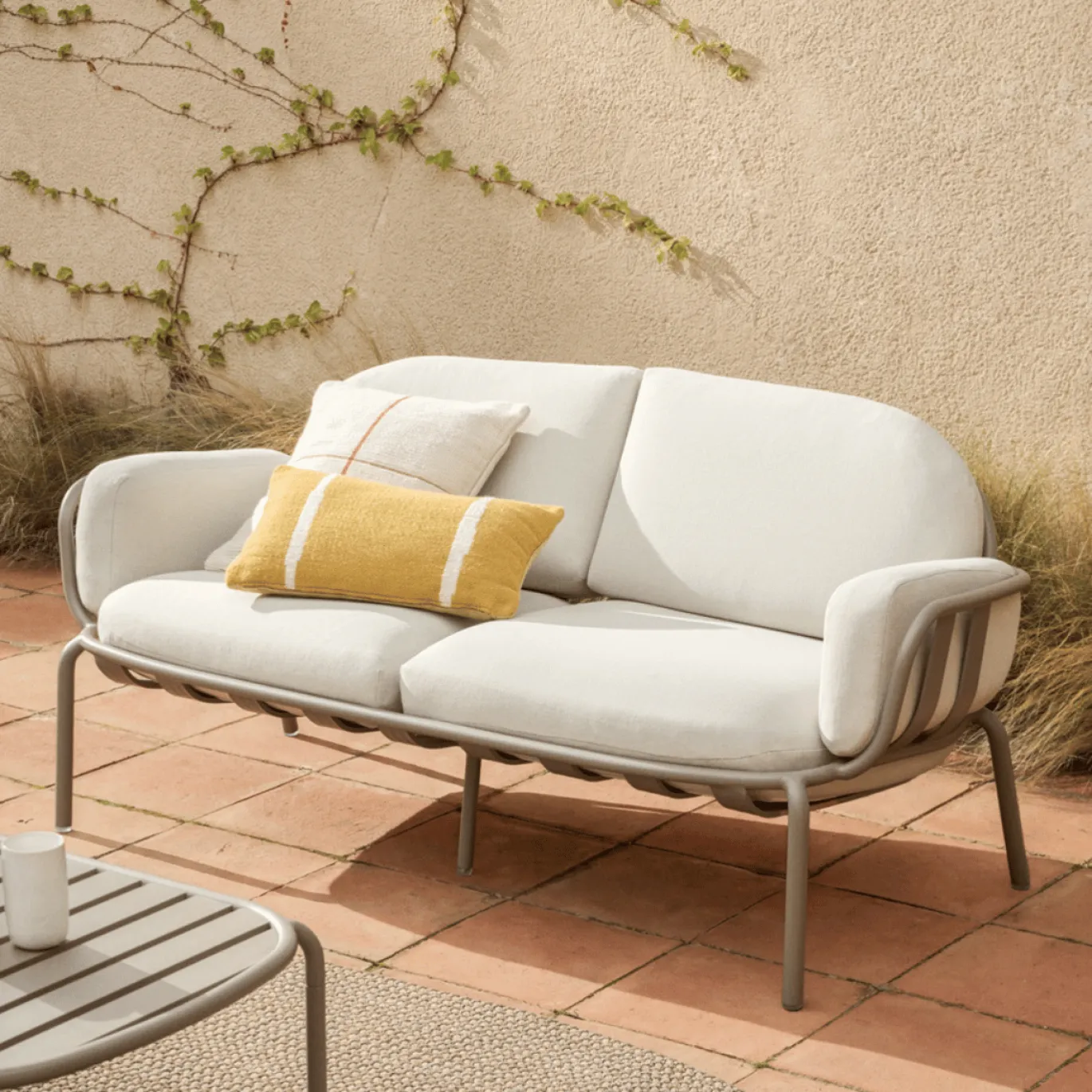 Kave Home 2-Zitsbank Joncols Outdoor Aluminium Taupe Beige