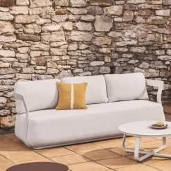 Kave Home 3-Zitsbank Tamaris Aluminium Taupe 217cm