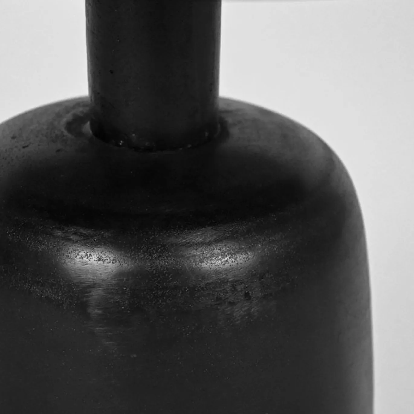 LABEL51 Bijzettafel Wink Zwart Metaal