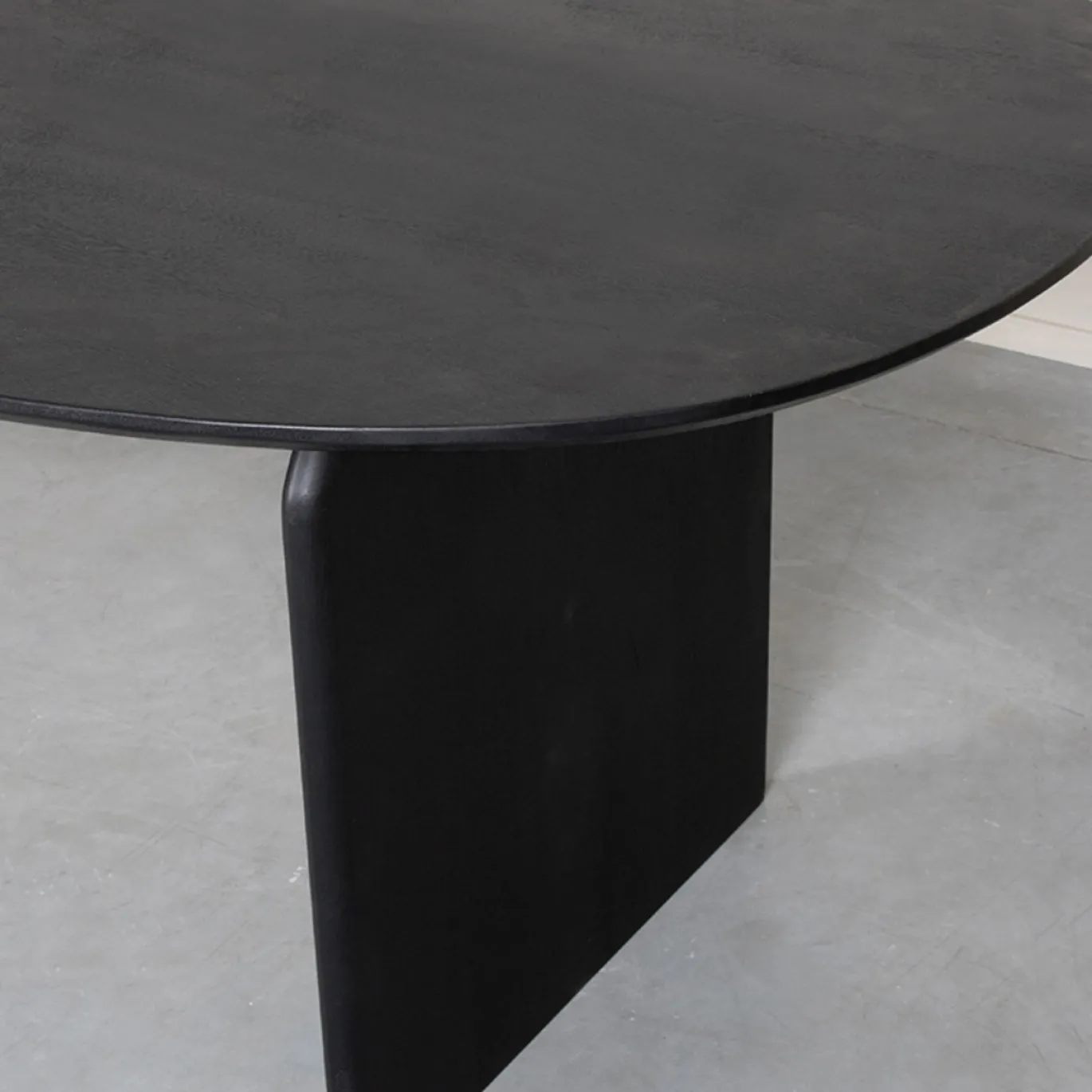 LABEL51 Eettafel Cooper Organisch Zwart 250cm
