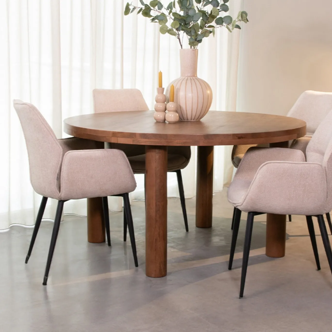 LABEL51 Eettafel Elly Bruin Ø140cm