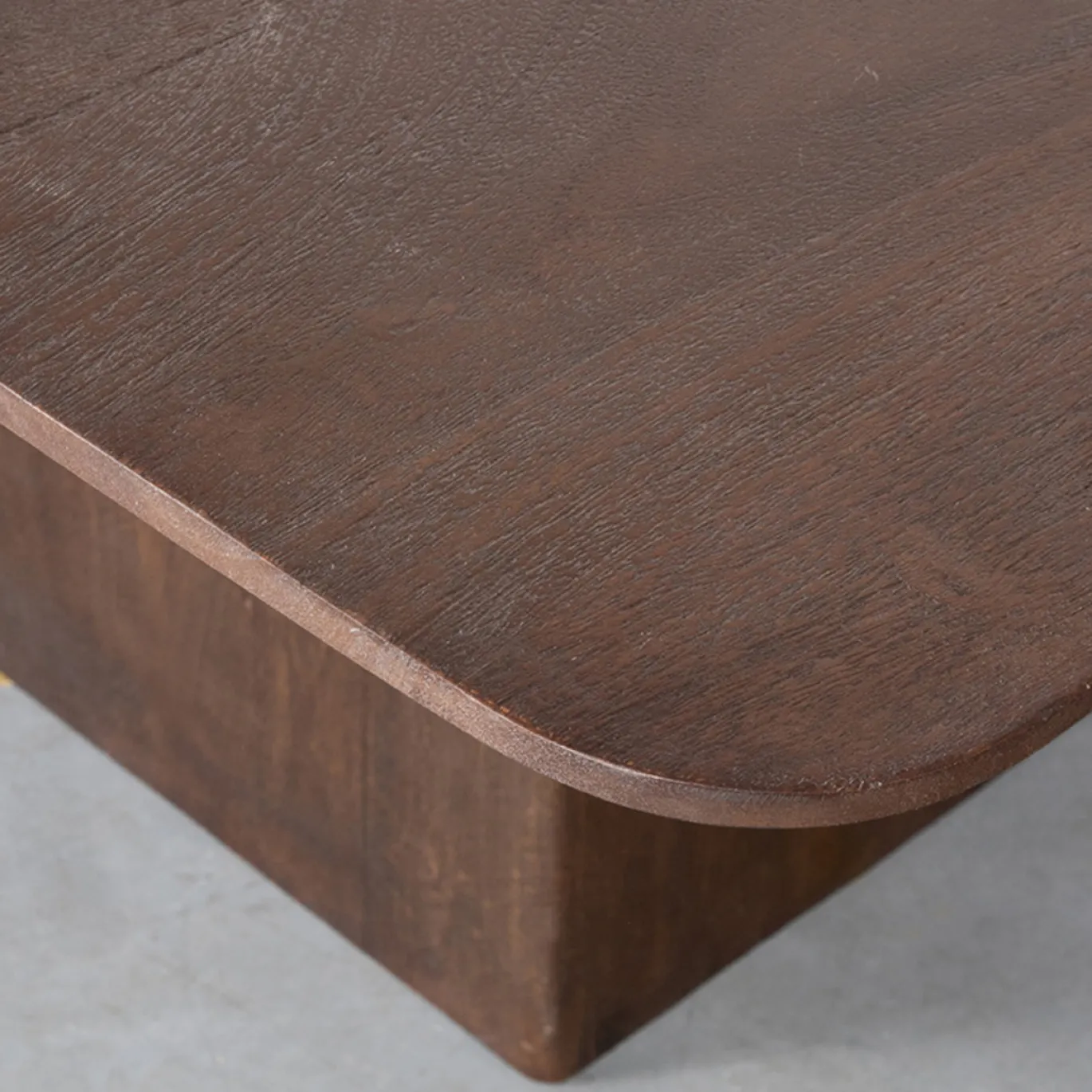 LABEL51 Eettafel Ingo Espresso 130x130cm