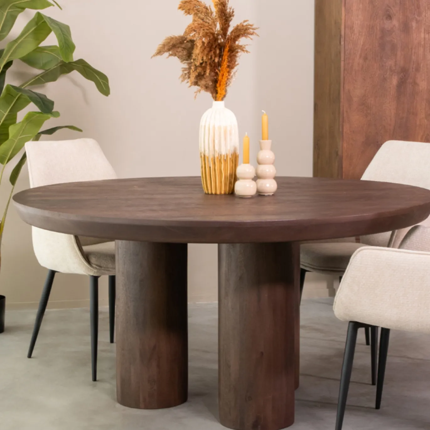 LABEL51 Eettafel Olly Espresso Ø150cm
