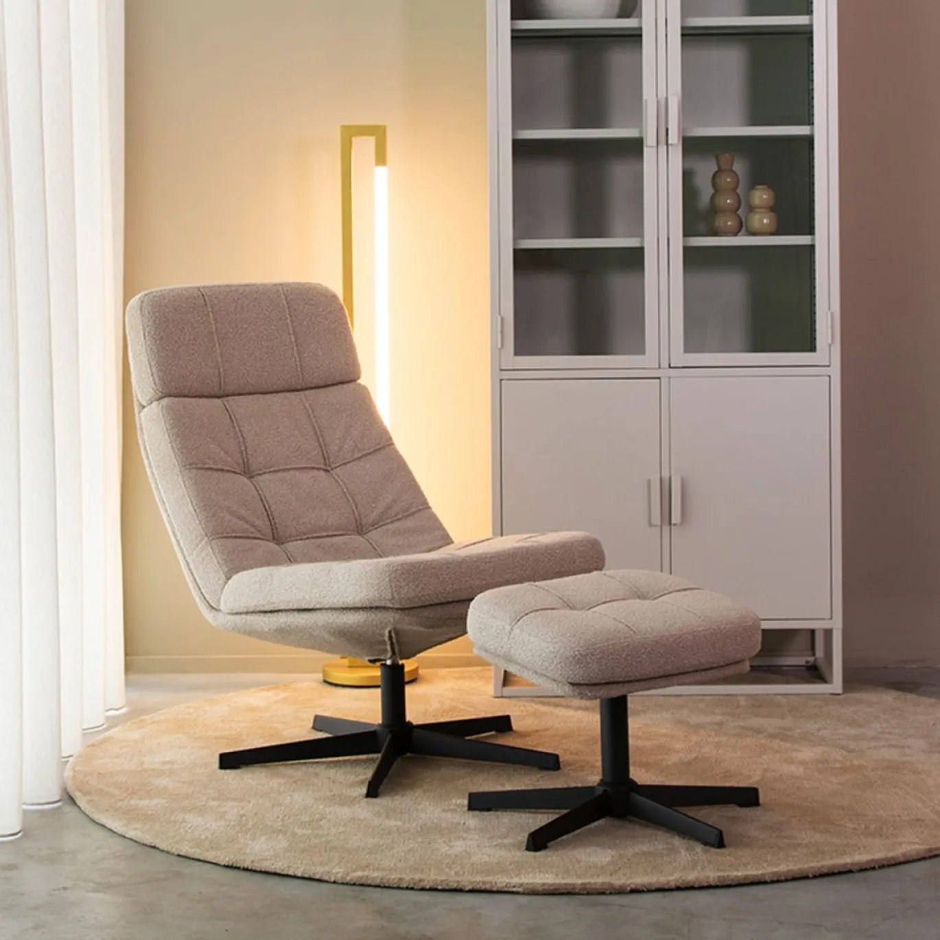LABEL51 Fauteuil Alvar + Hocker Naturel Boucle