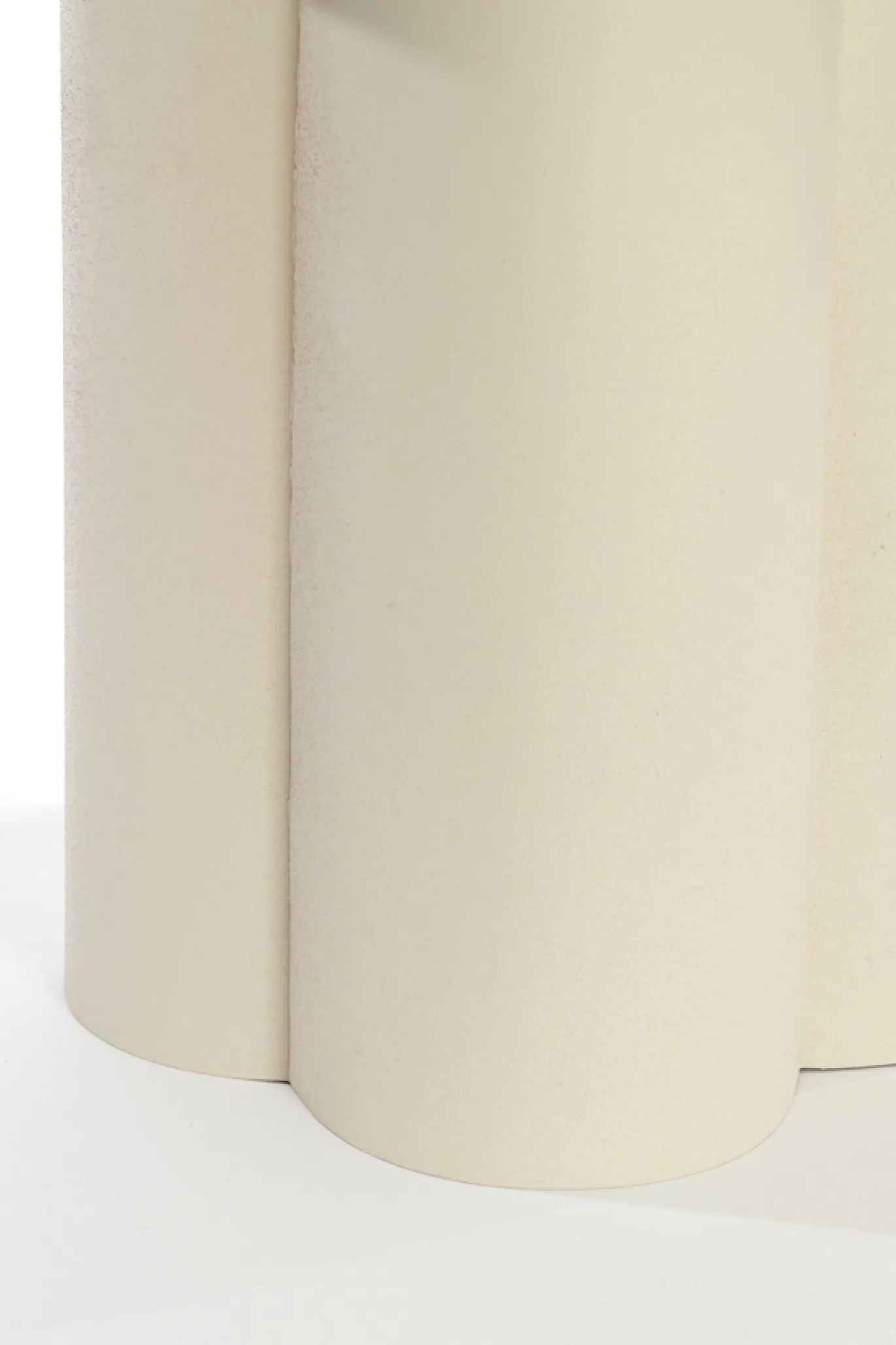 Light & Living Bijzettafel Mikola Mat Crème Ø46cm