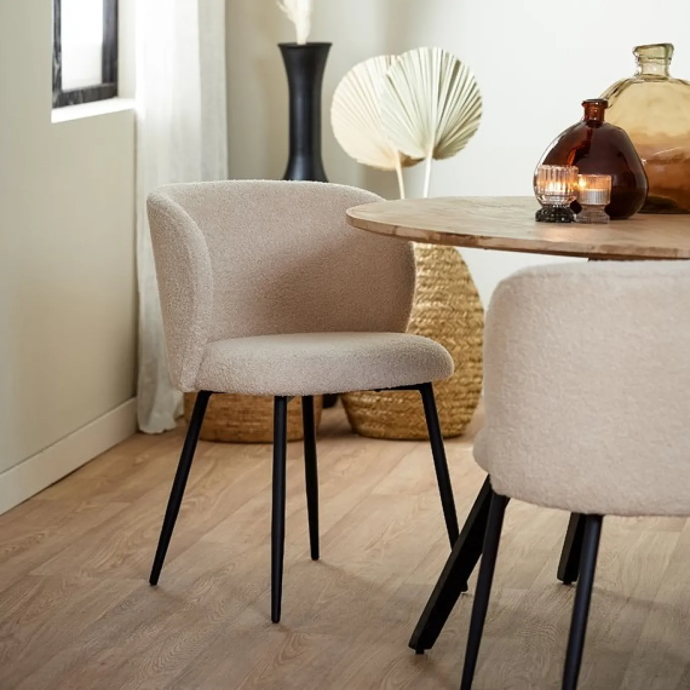 Light & Living Eetkamerstoel Elyna Teddy Licht Beige