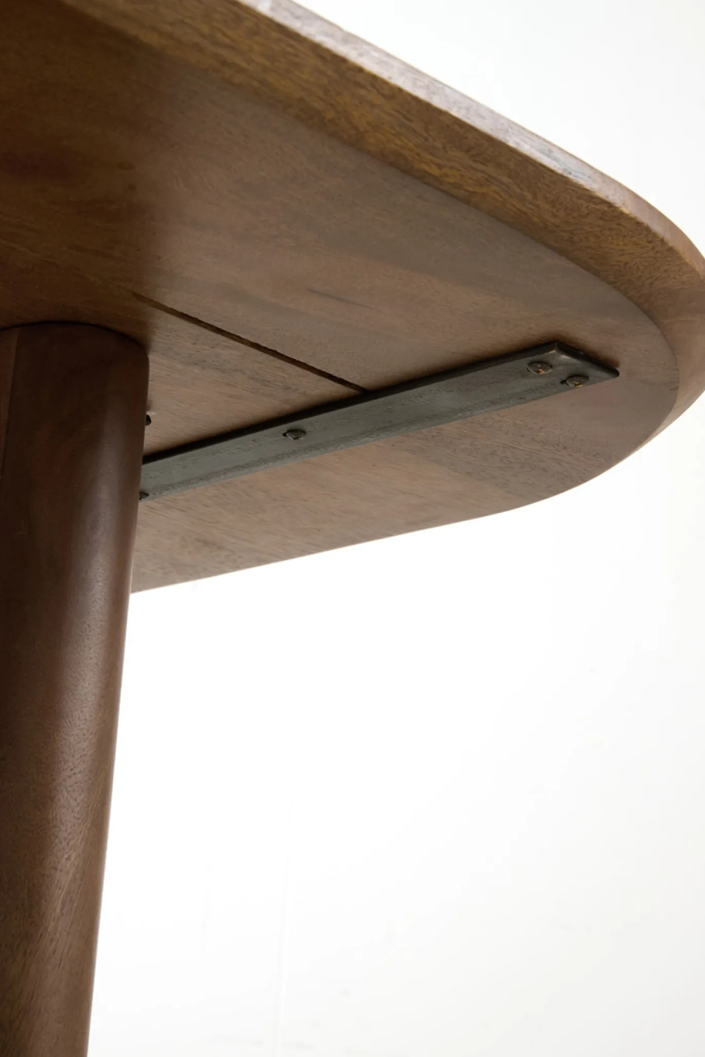 Light & Living Eettafel Aymara Walnoot 220cm