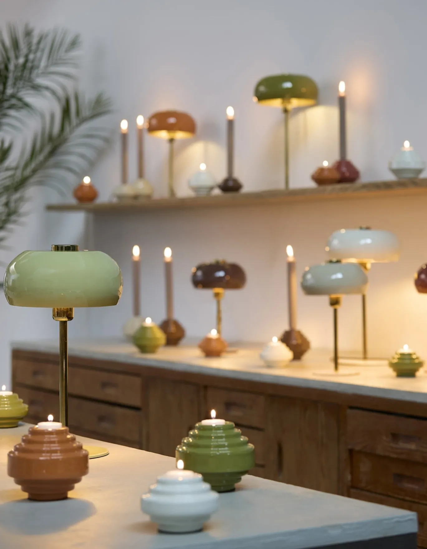 Light & Living Tafellamp Surin Glans Olijfgroen L
