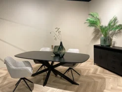 Livingfurn Eetkamertafel Jesper Zwart 210cm