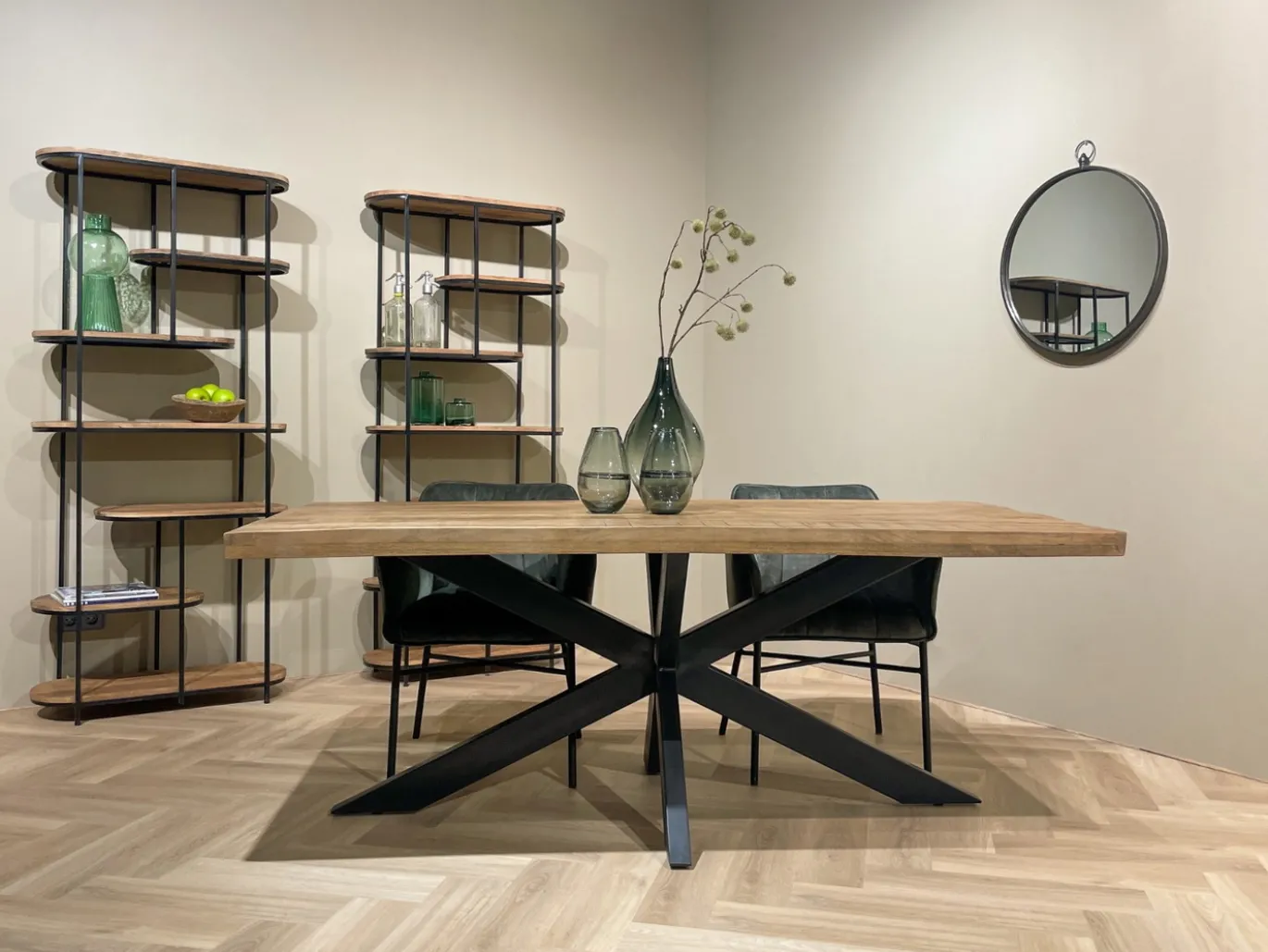 Livingfurn Eettafel Brix Sturdy Spider 220 cm
