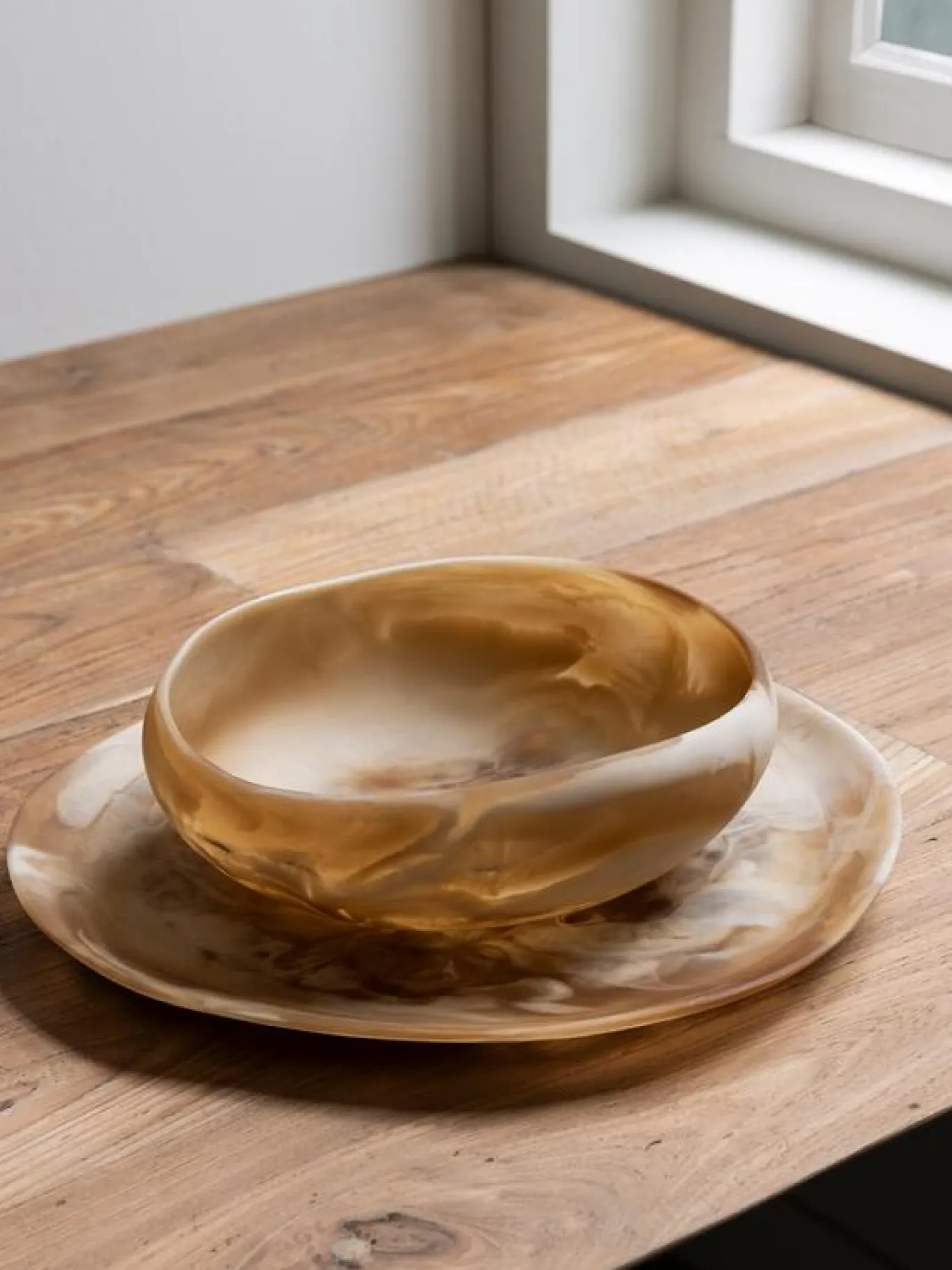 Must Living Schaal Rafael Bruin/Wit Small