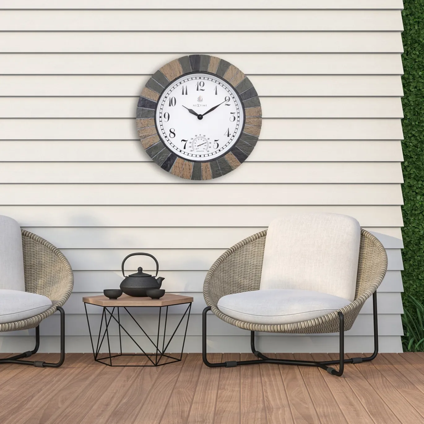 NeXtime Outdoor Klok Aster Weersbestendig met Thermometer