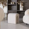Poef Sera Bouclé Taupe - Giga Meubel