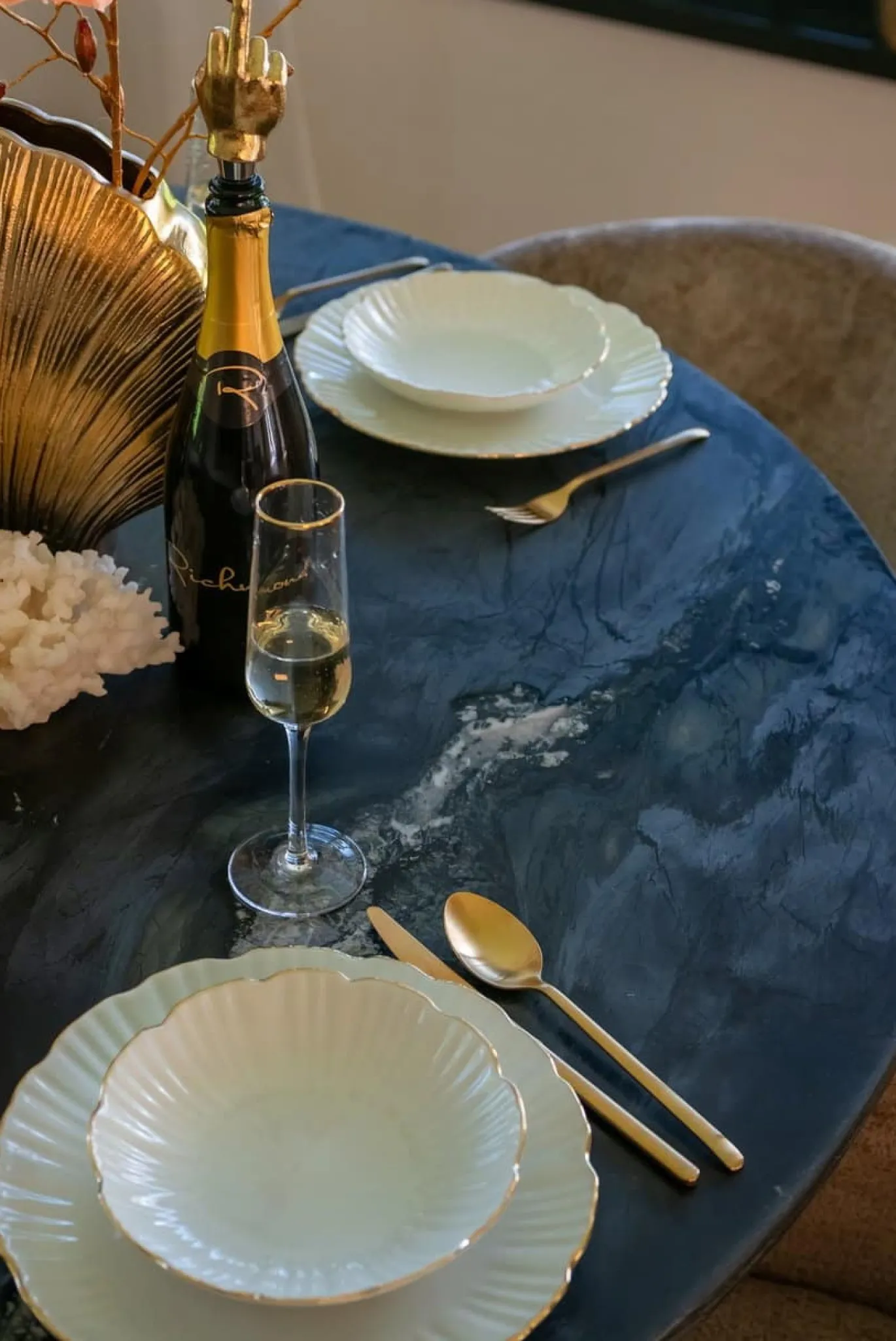 Richmond Eettafel Collada Marmer Zwart/Goud Ø130cm