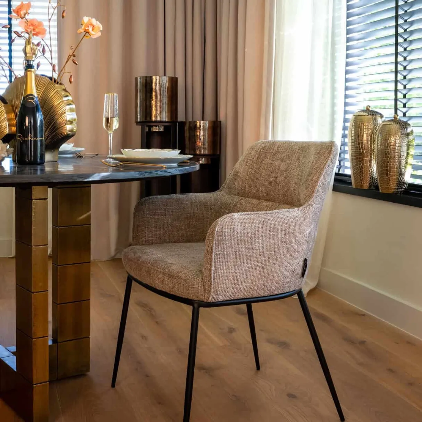 Richmond Eettafel Collada Marmer Zwart/Goud Ø130cm