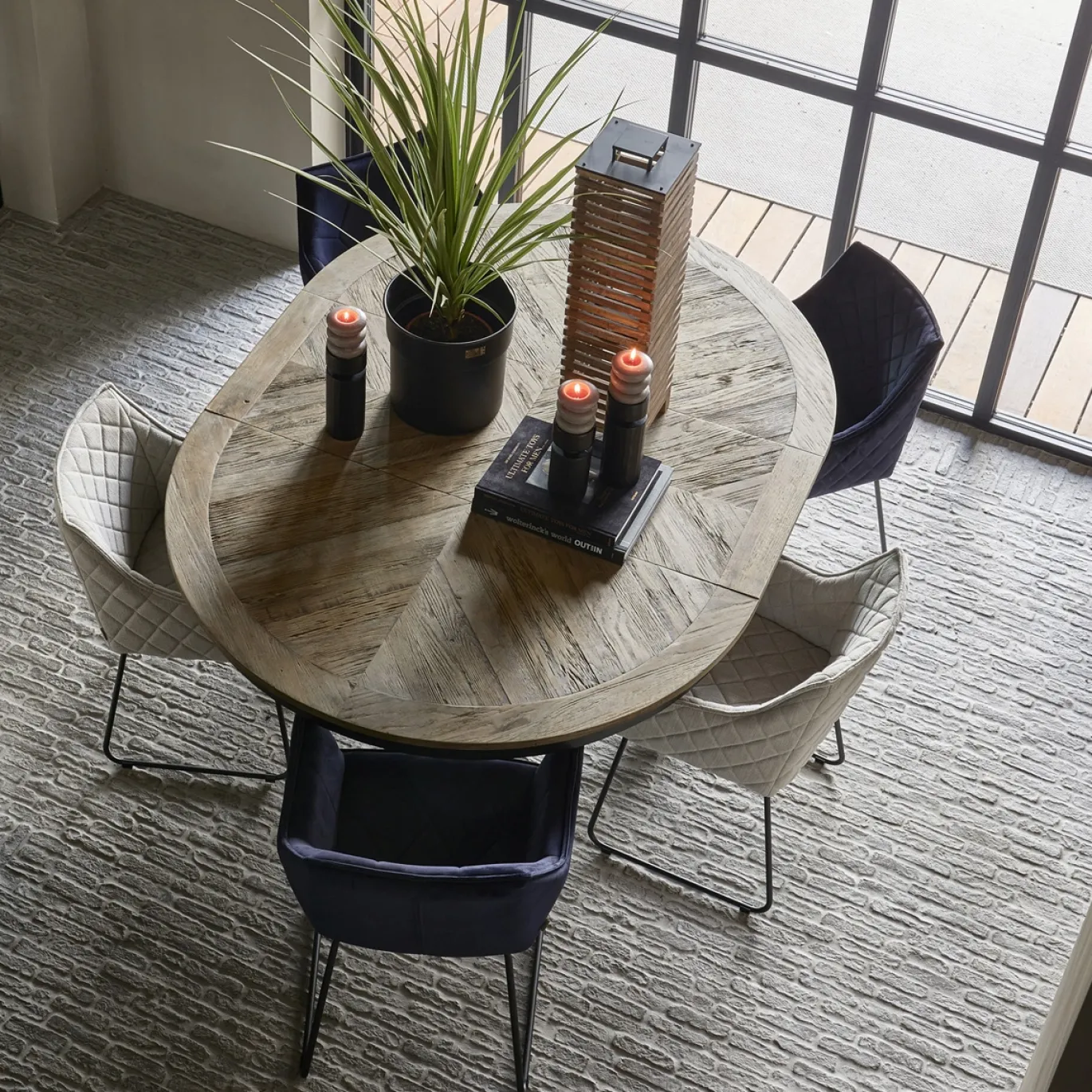 Rivièra Maison Eettafel Le Marais Bruin/Zwart Uitschuifbaar 140/190cm