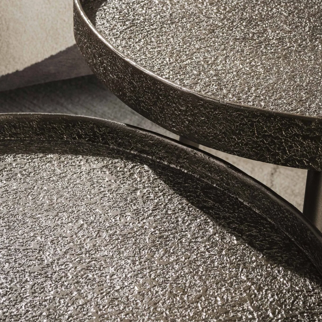 Salontafel Driehoekig Set Van 2 Brons Liquid Metal - Giga Meubel