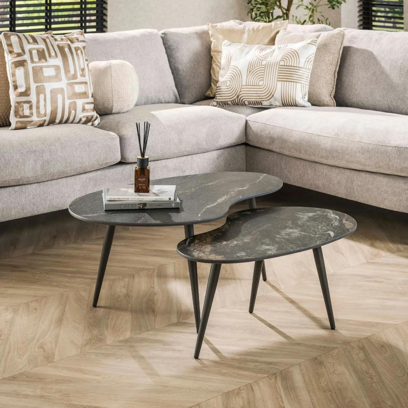 Salontafel Fossil Niervormig Zwart Set van 2 - Giga Meubel