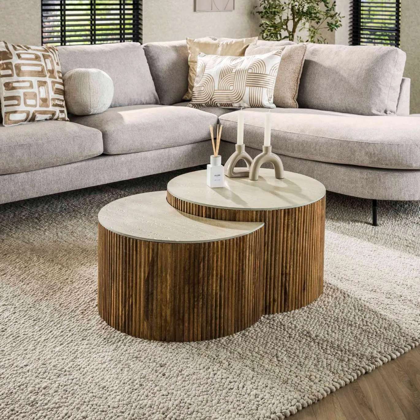 Salontafel Nuovo Halfrond Travertin Set van 2 - Giga Meubel
