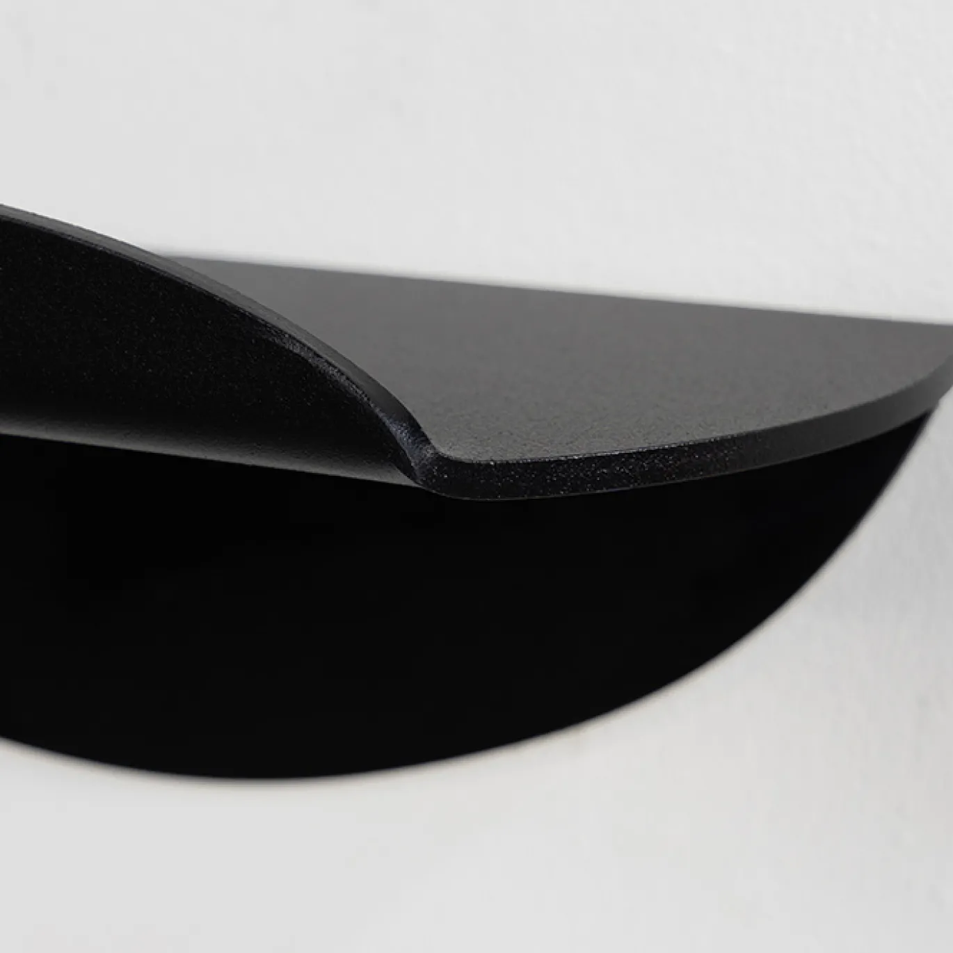 Spinder x Eva van de Ven Wandplank Pipa Bottom Zwart