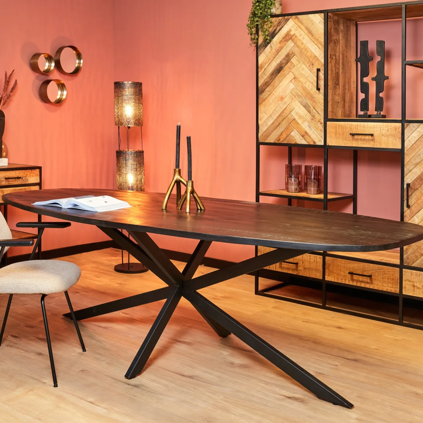 StarFurn Eettafel Elegance Zwart Deens Ovaal 200x100cm