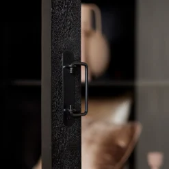 StarFurn Vitrinekast Boaz Zwart Mangohout 115cm