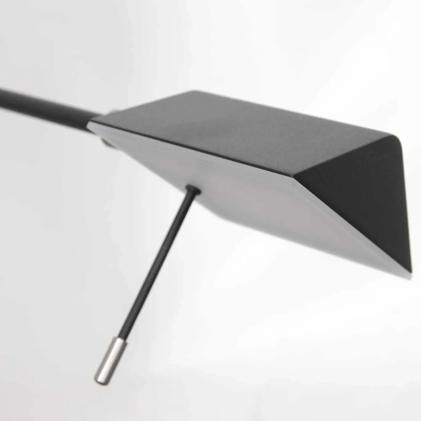 Steinhauer Wandlamp Retina Zwart met USB-poorten