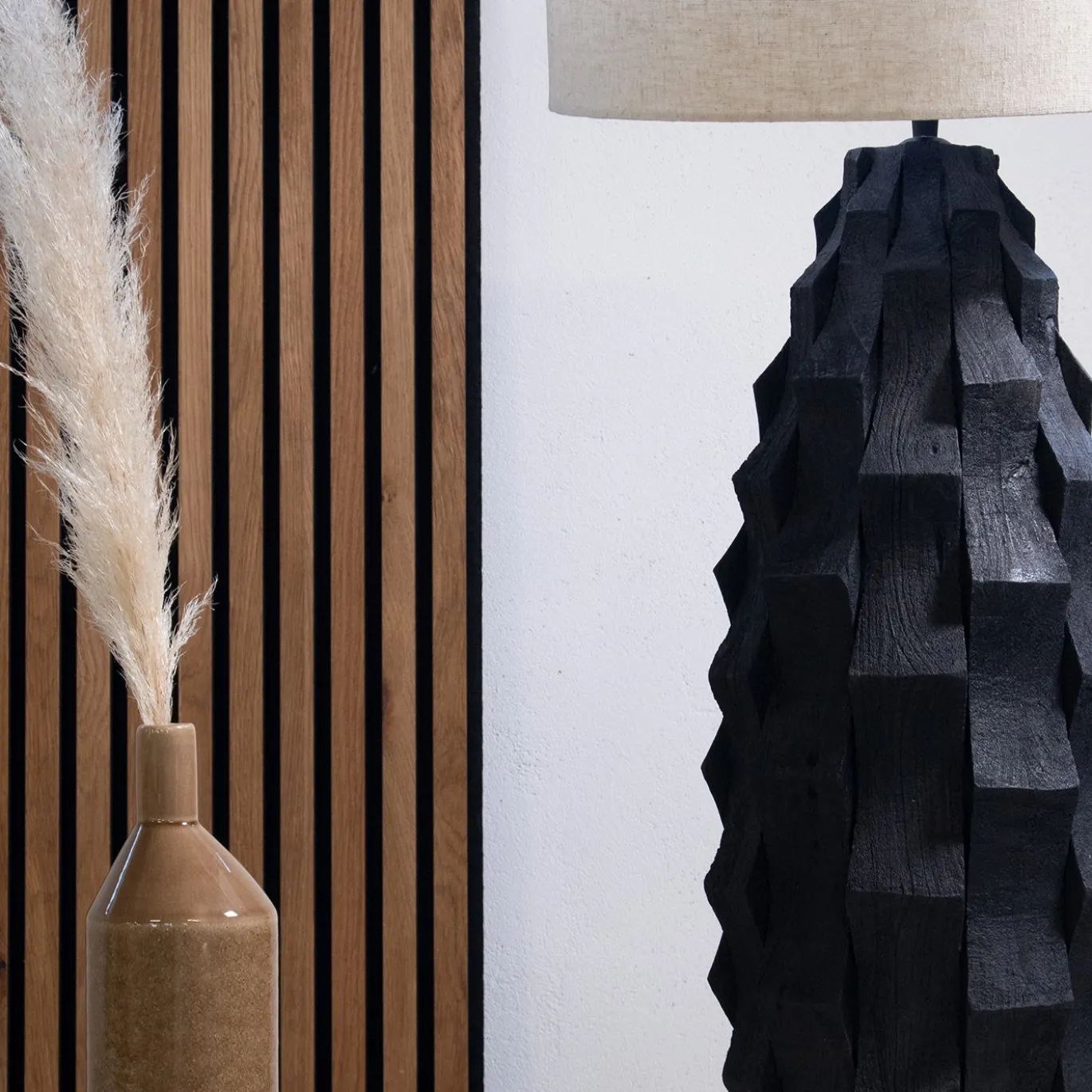 Tafellamp Matteo Zwart Hout 40cm - Giga Meubel