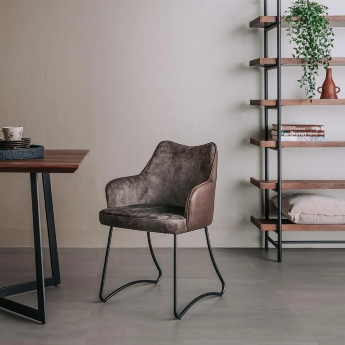 Tower Living Armstoel Garda Bruin