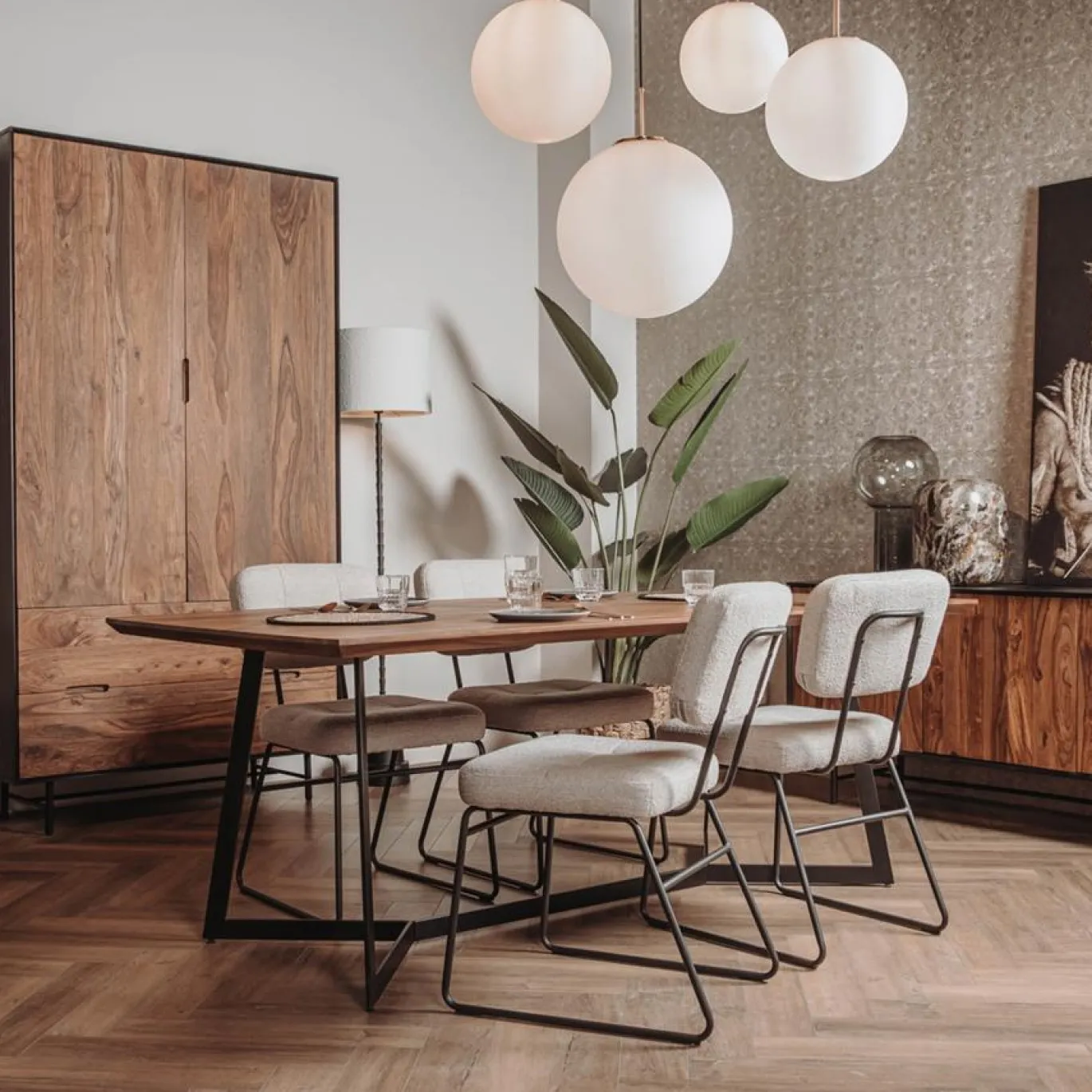 Tower Living Eetkamertafel Taviano 240cm Bruin