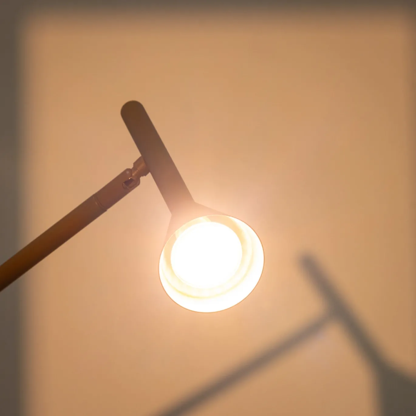 Vloerlamp Kim Metaal Taupe - Giga Meubel