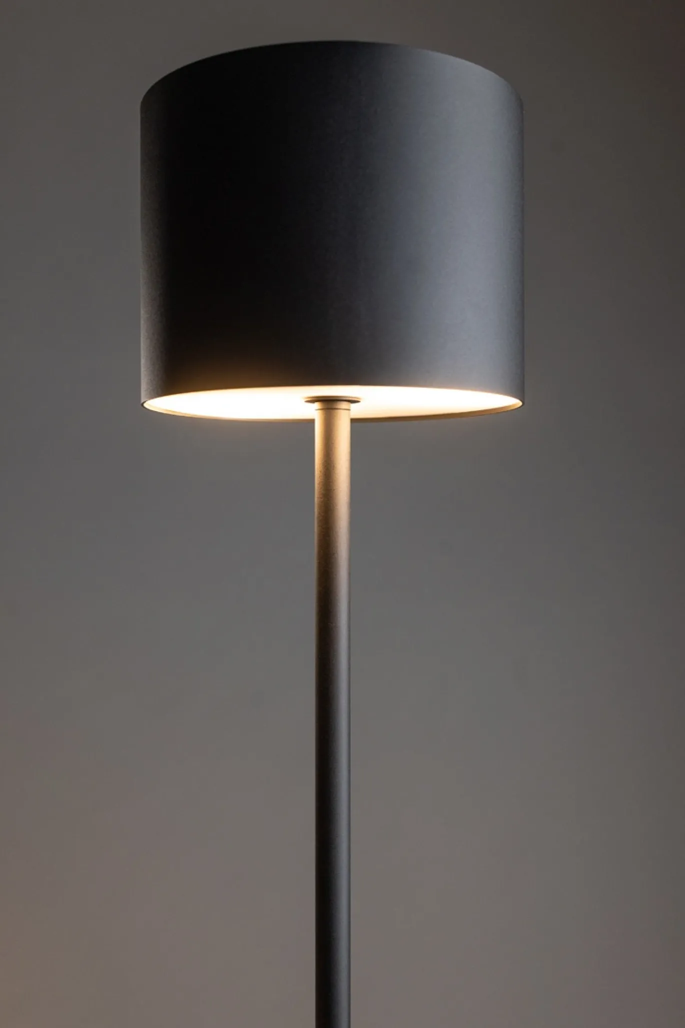 Vloerlamp Maverick Zwart 170cm - Giga Meubel
