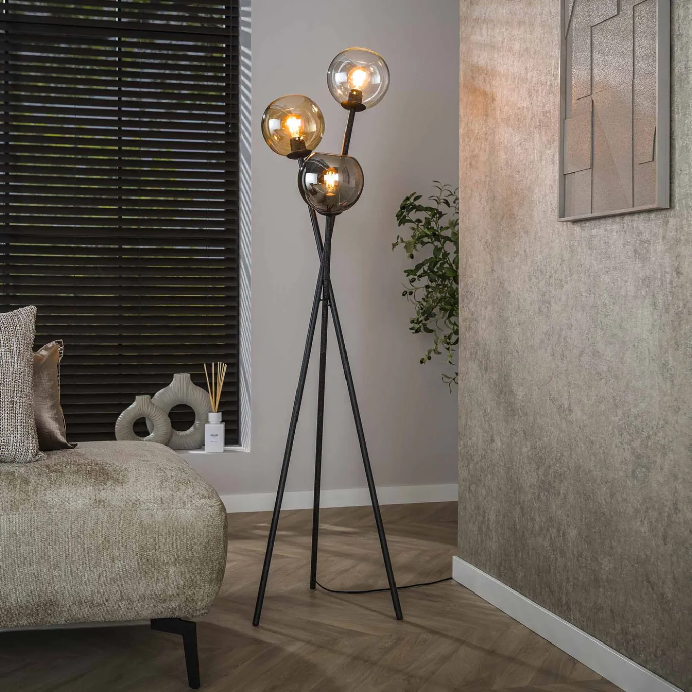 Vloerlamp Multi Globe 3-Lichts Zwart - Giga Meubel