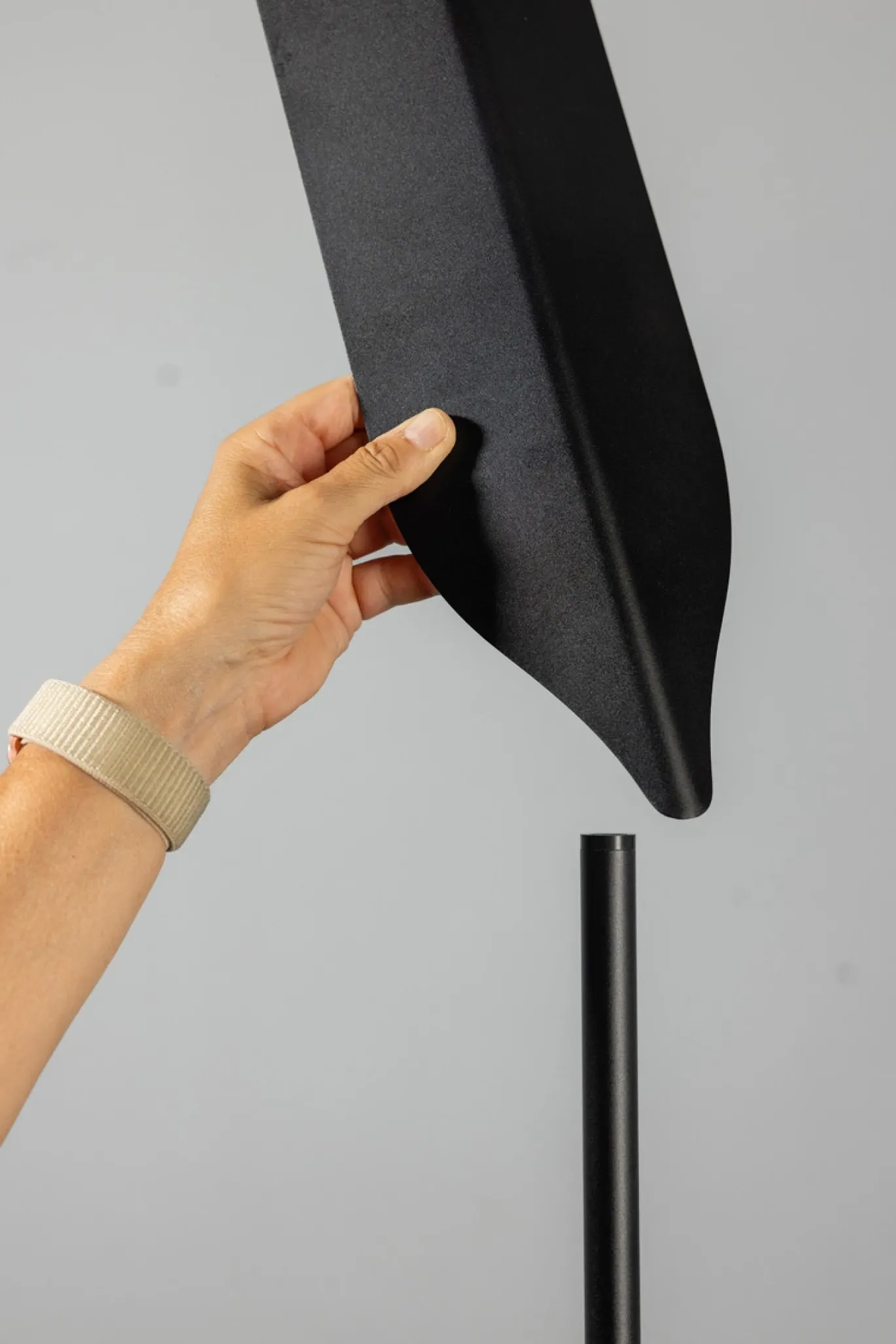 Vloerlamp Wing LED Zwart - Giga Meubel