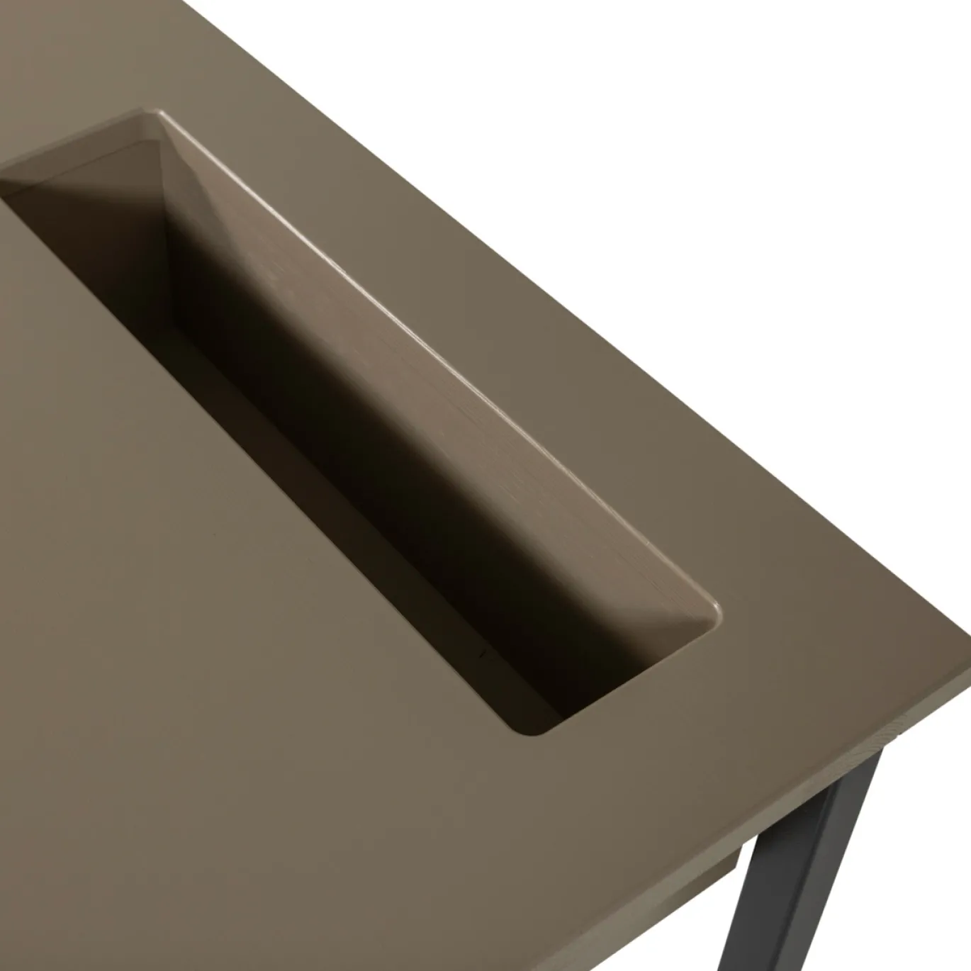 Woood Bureau New Julius Grenen Mud