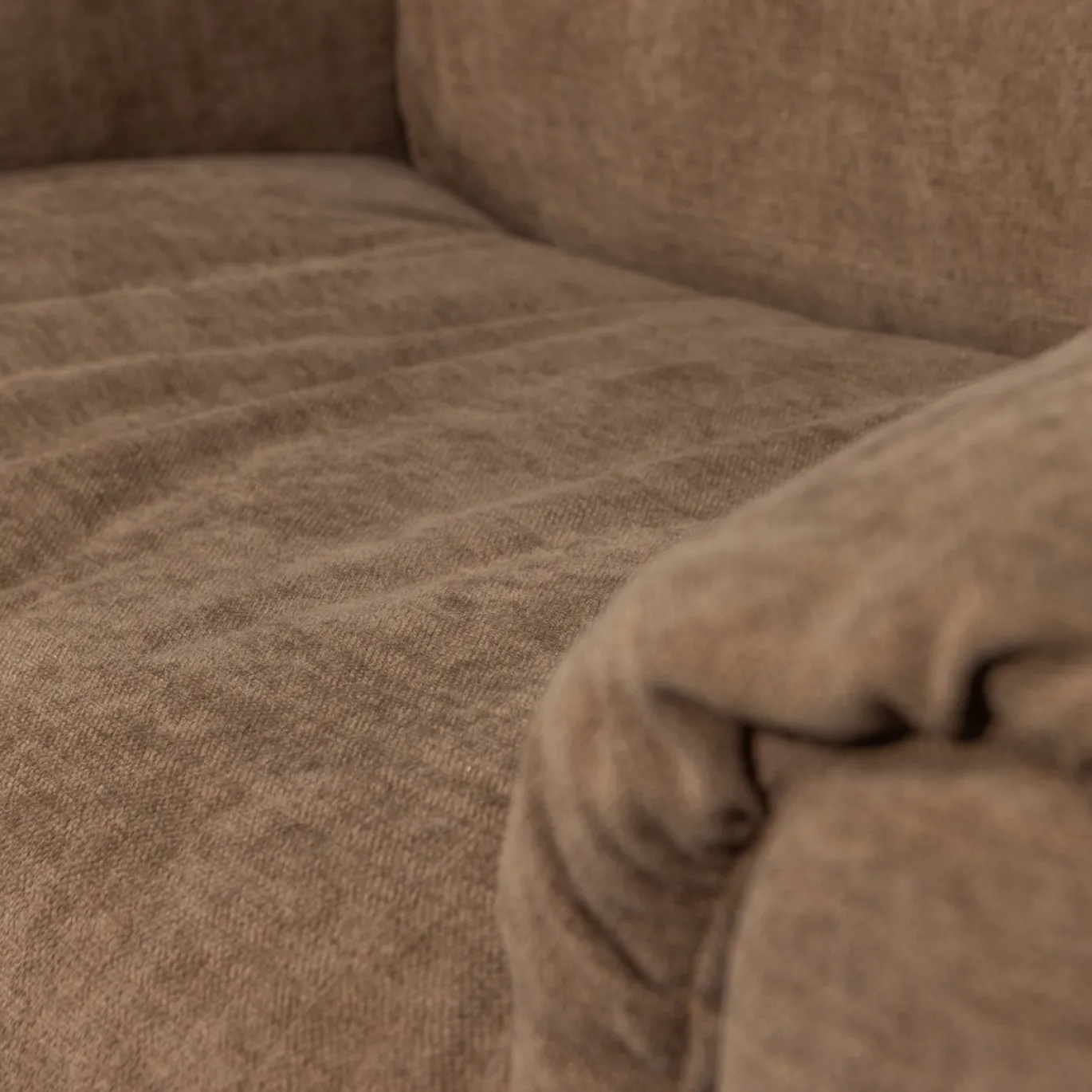 Woood Loveseat Baggy Geweven Chenille Bruin