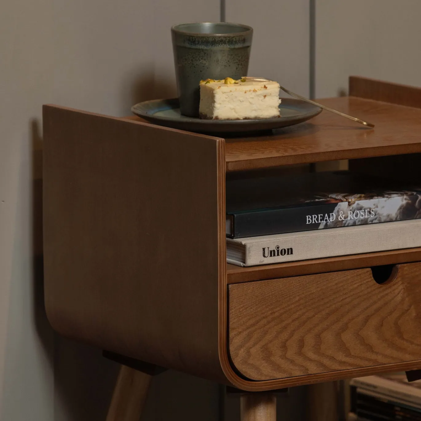 Woood Nachtkastje/bijzettafel Nils Hout Naturel